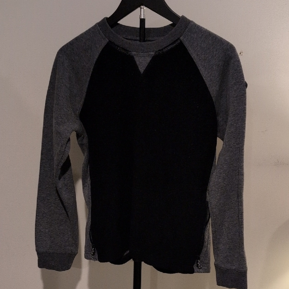 Burton Gray and Black Raglan Sweatshirt